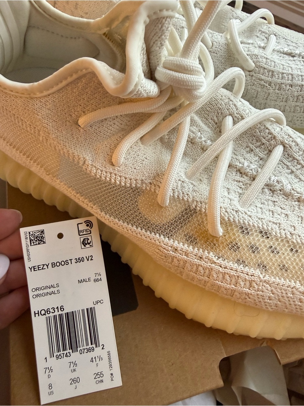 Yeezy Boost 350 V2 Sneakers